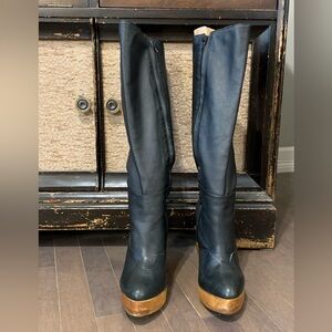 Platform boots